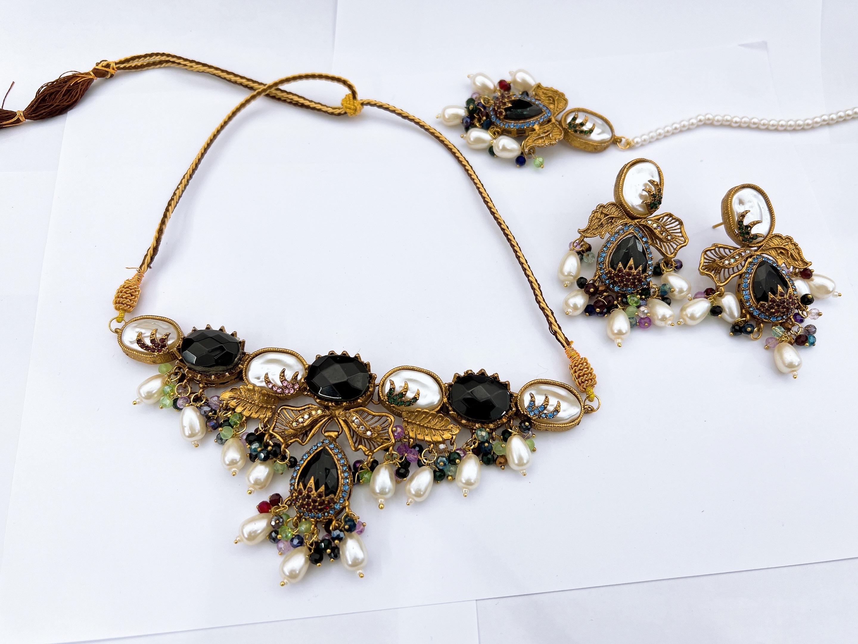Choker Set