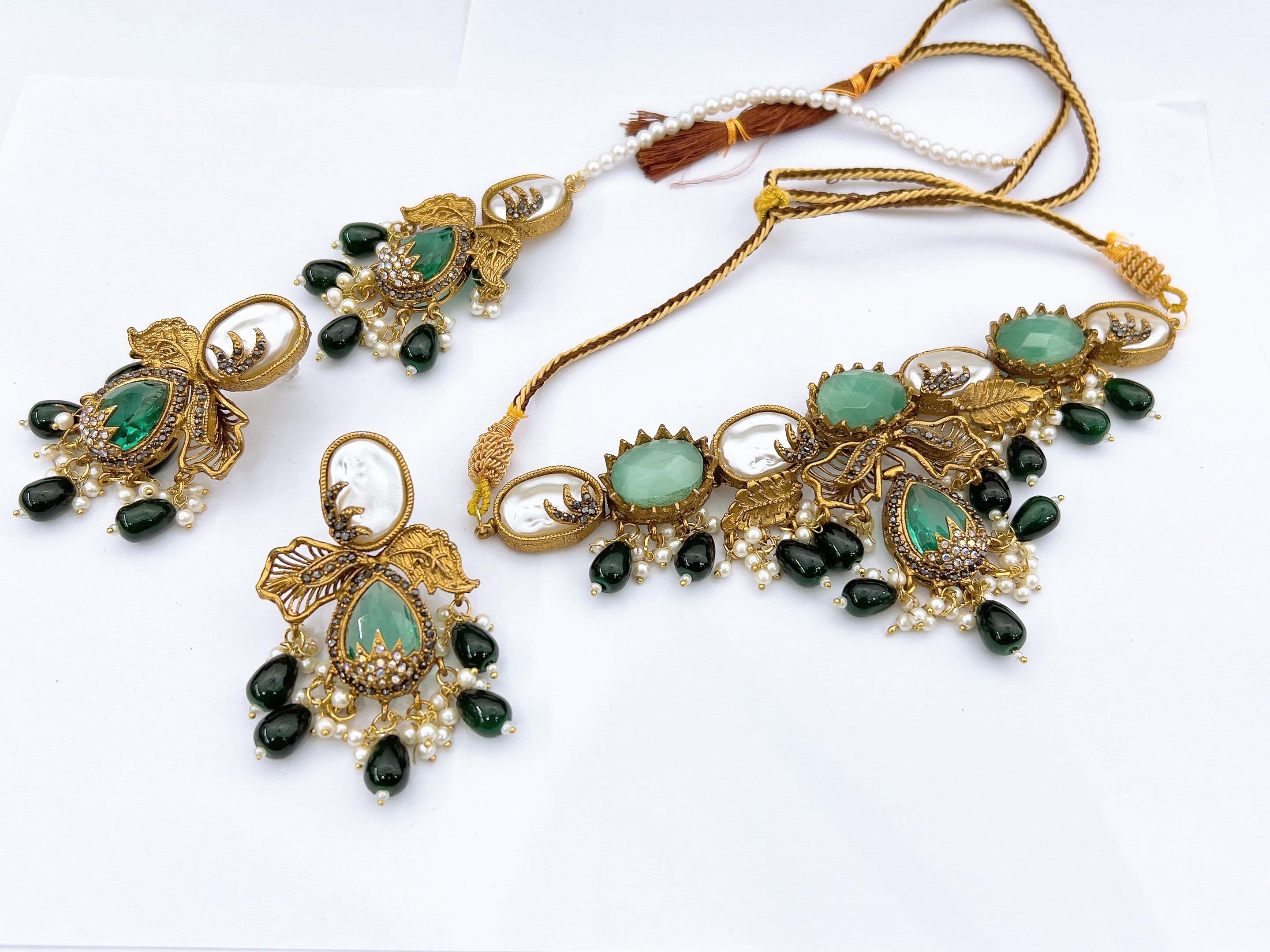 Choker Set