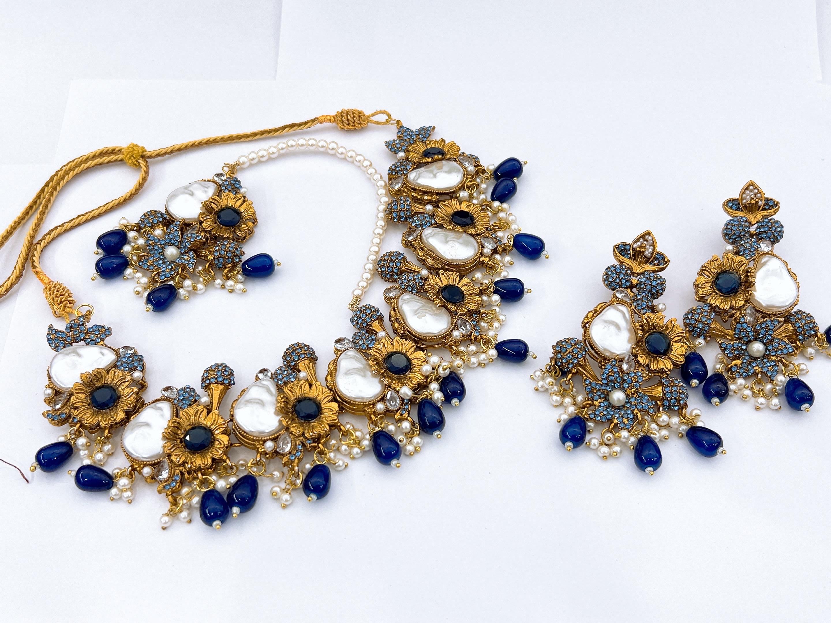 Necklace Set