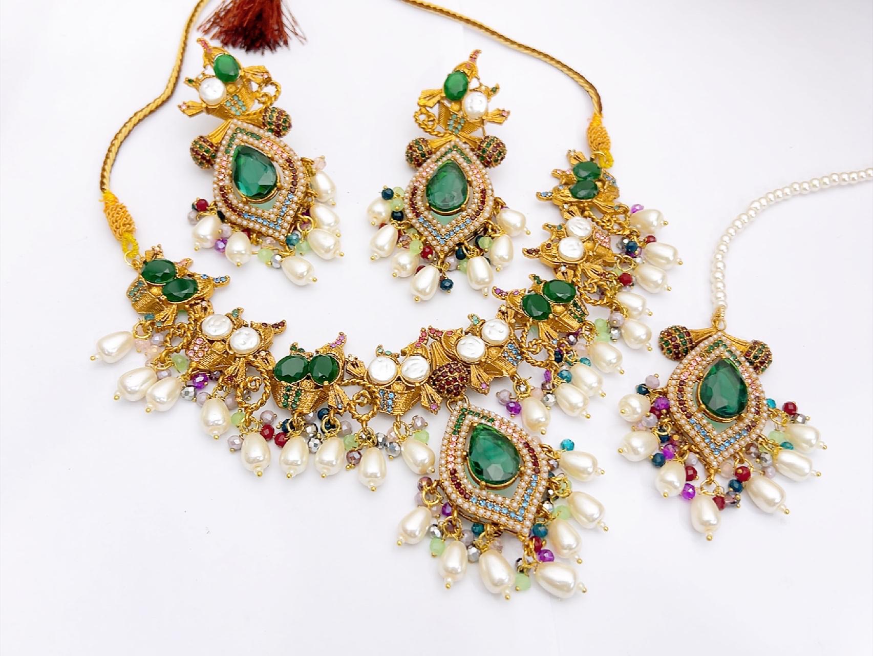 Necklace Set