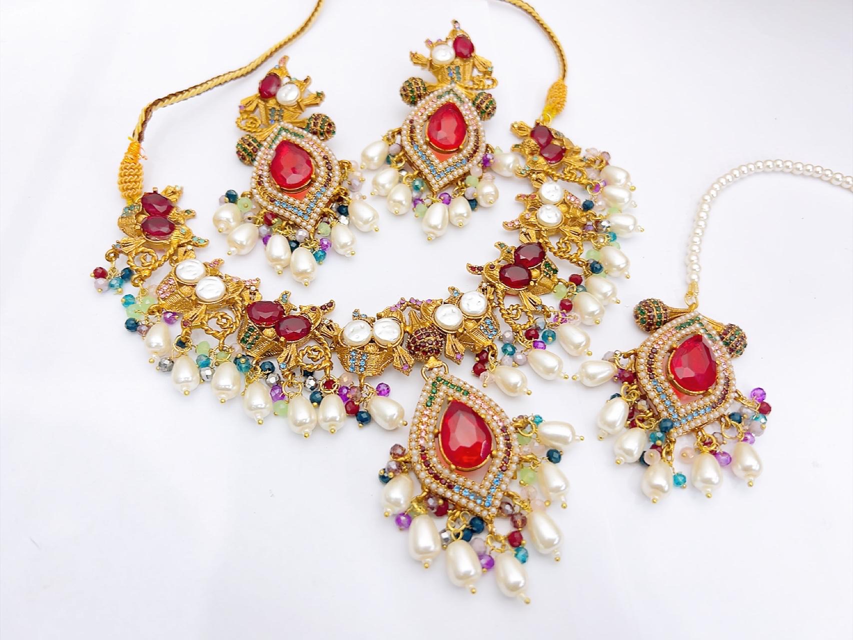 Necklace Set