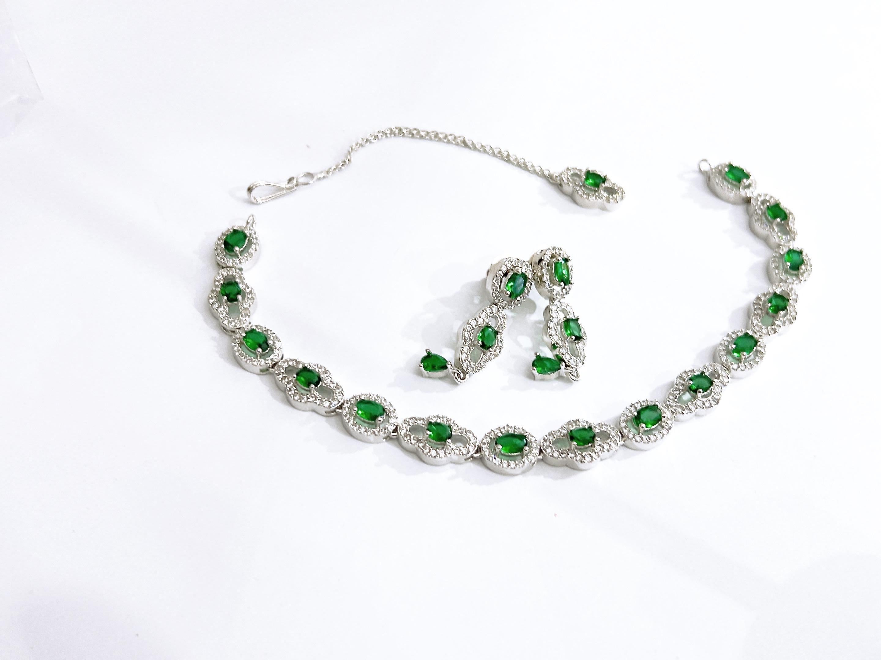 Necklace Set
