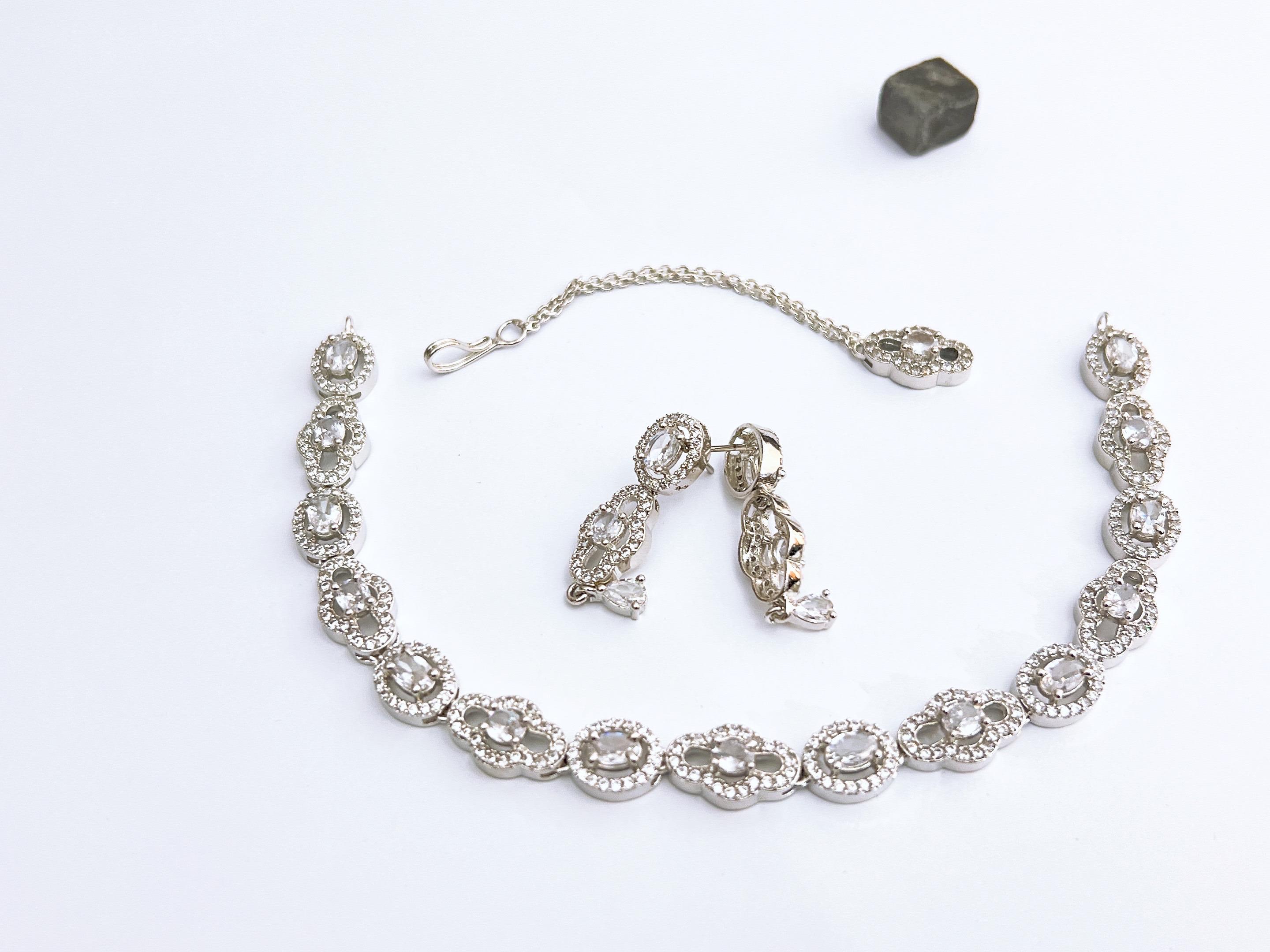 Necklace Set