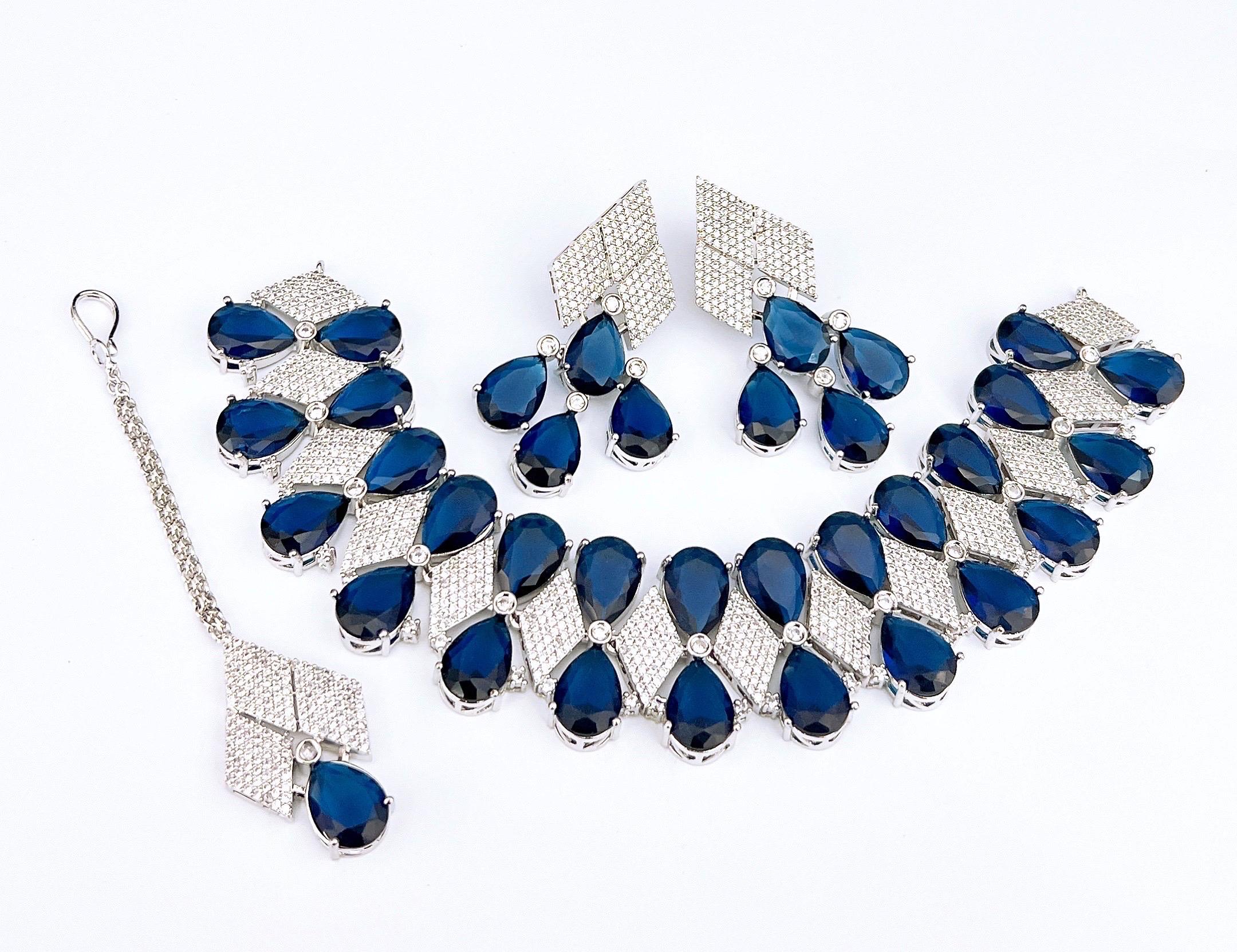 Necklace Set