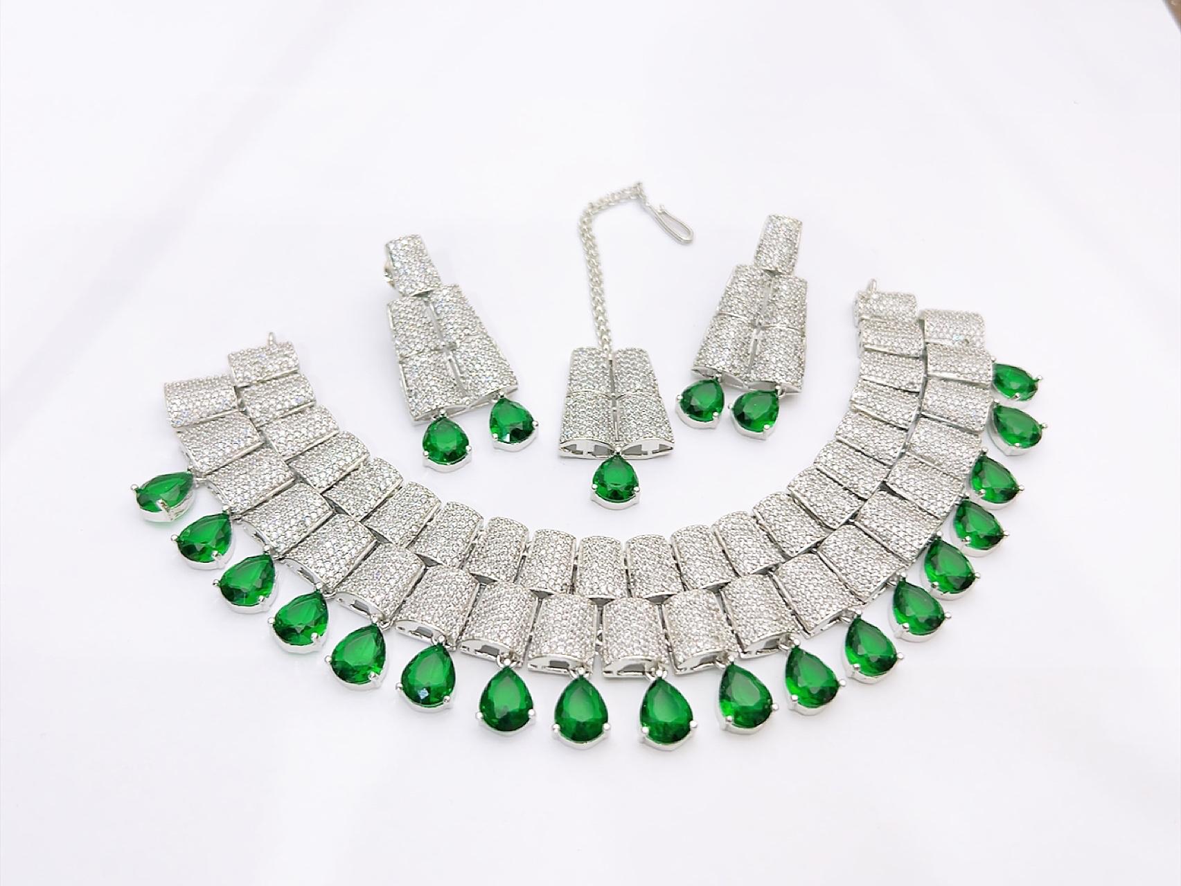 Necklace Set