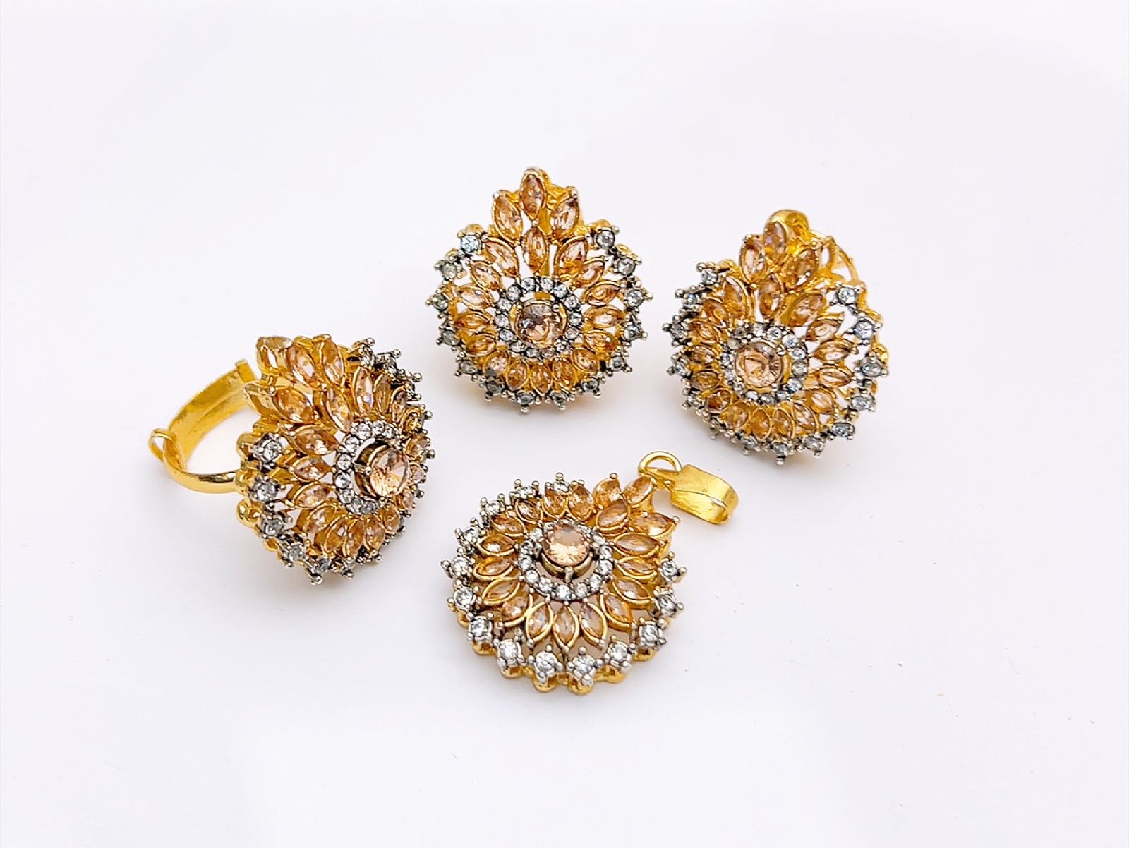 Locket Sets