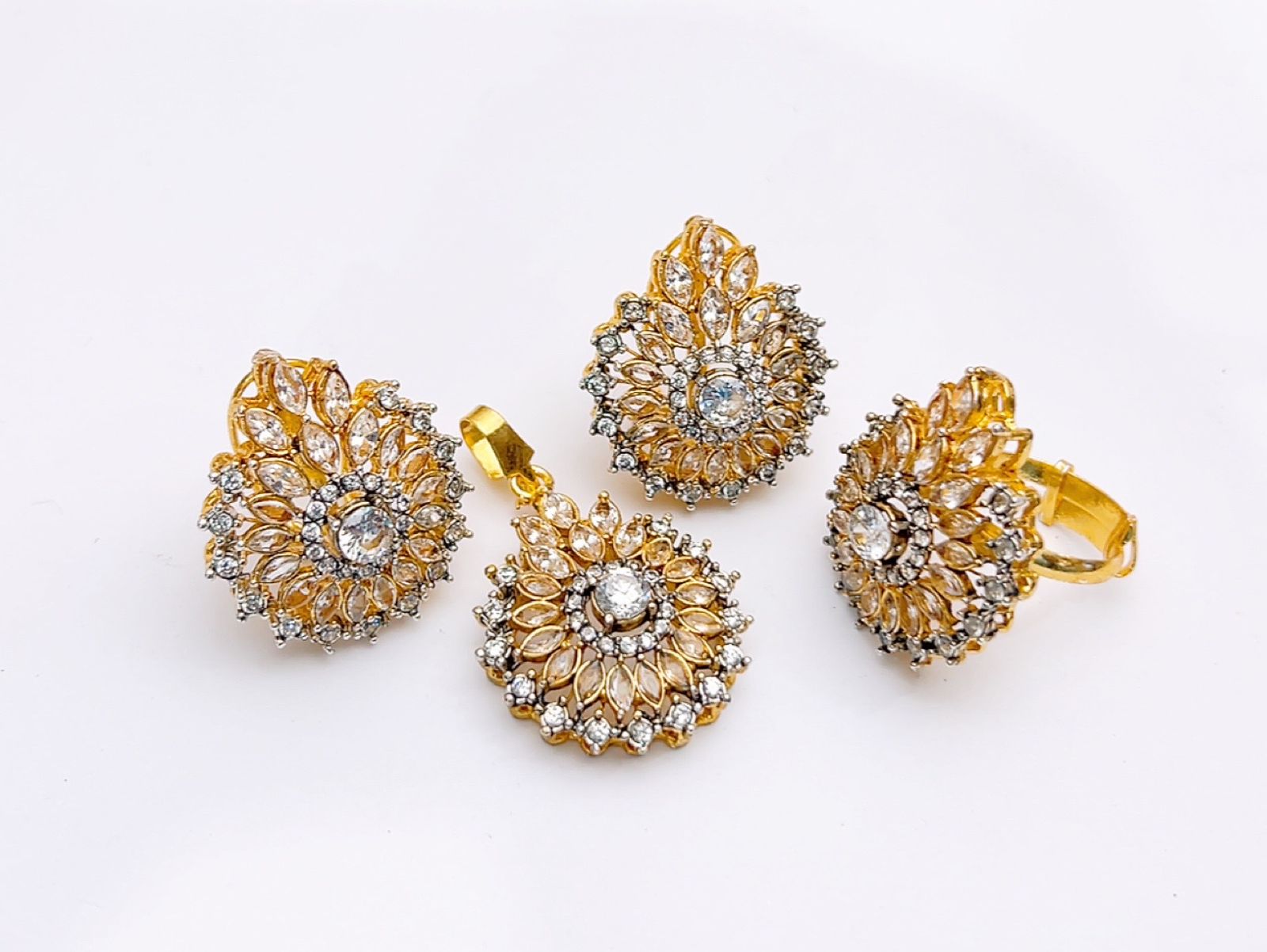 Locket Sets
