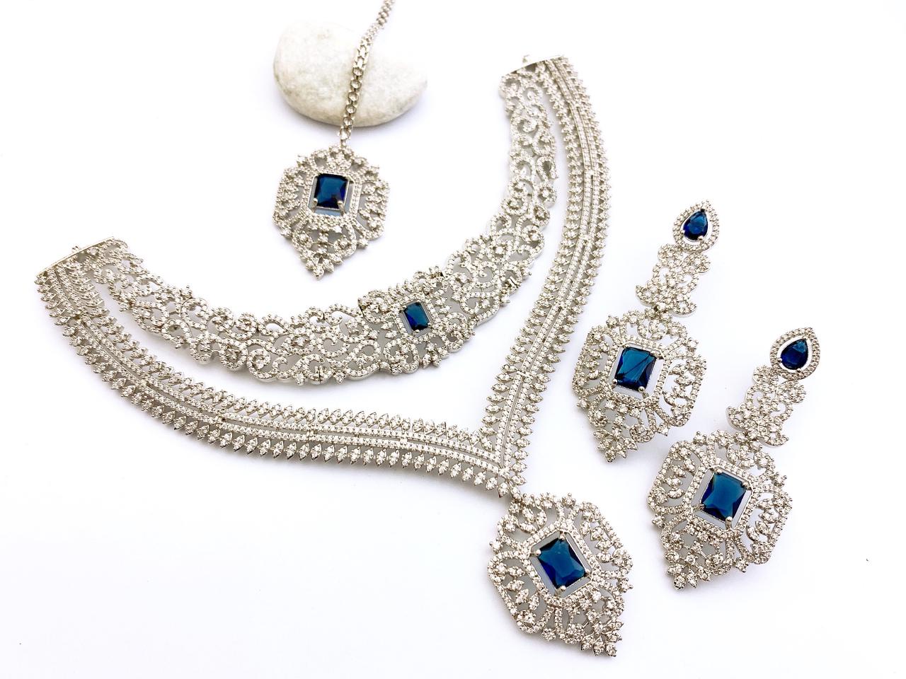 Necklece Set