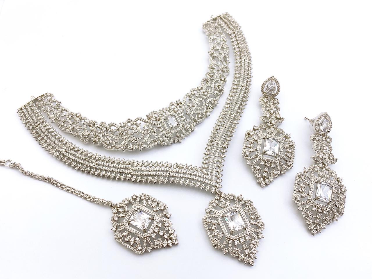 Necklece Set