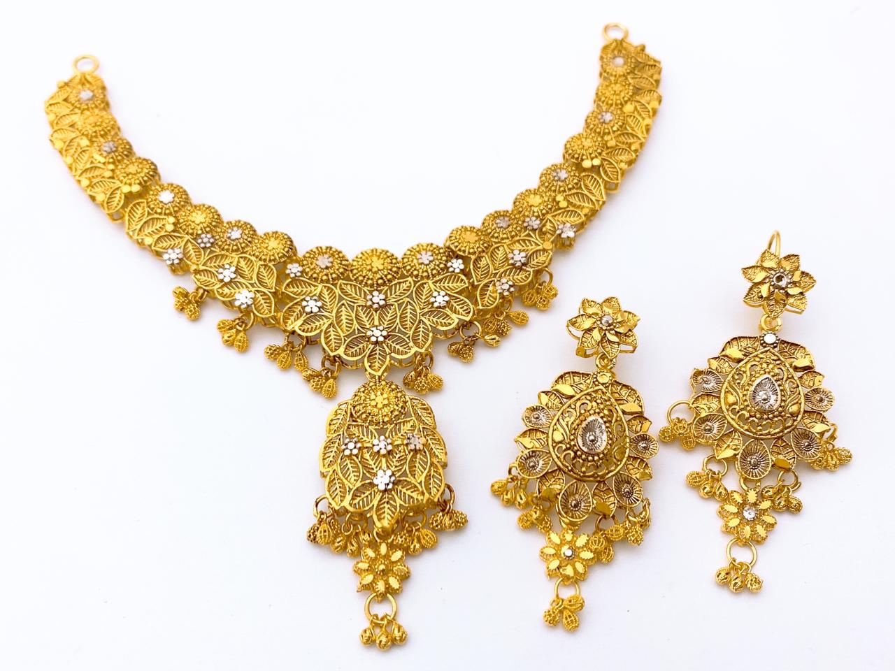 Necklece Set