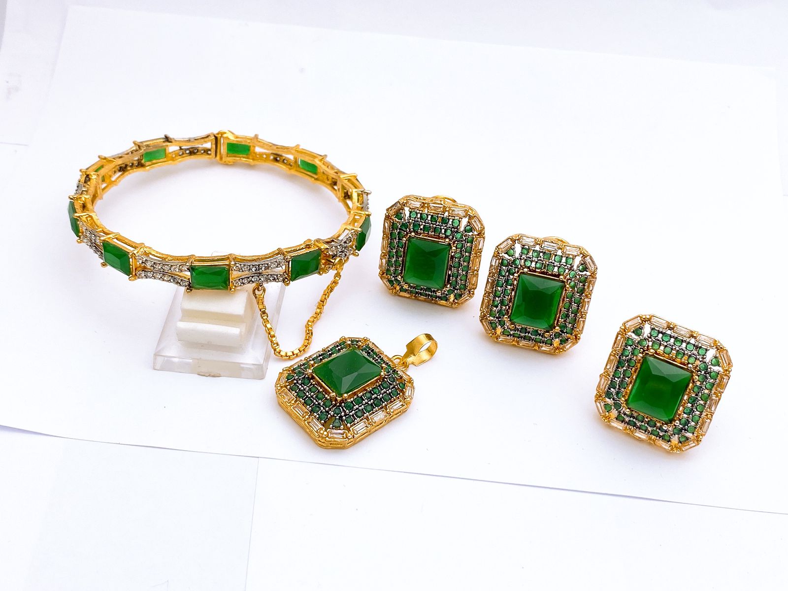 Locket set+Karah