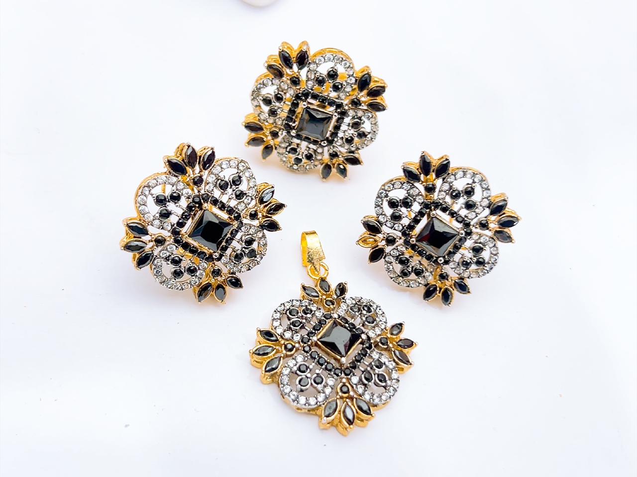 LOCKET SET