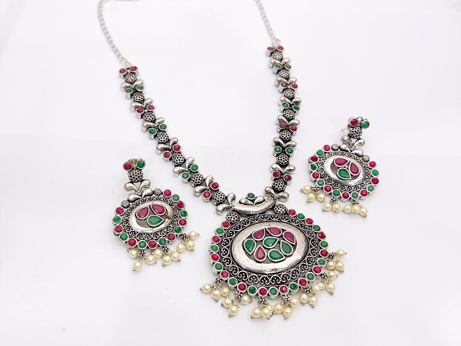 NECKLECE SET