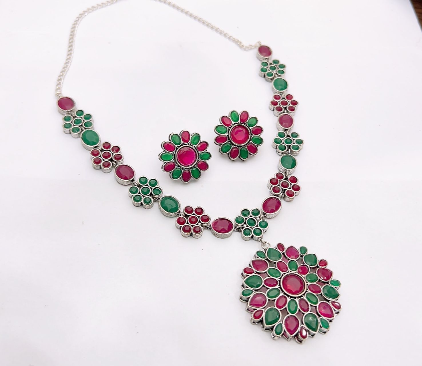 NECKLECE SET