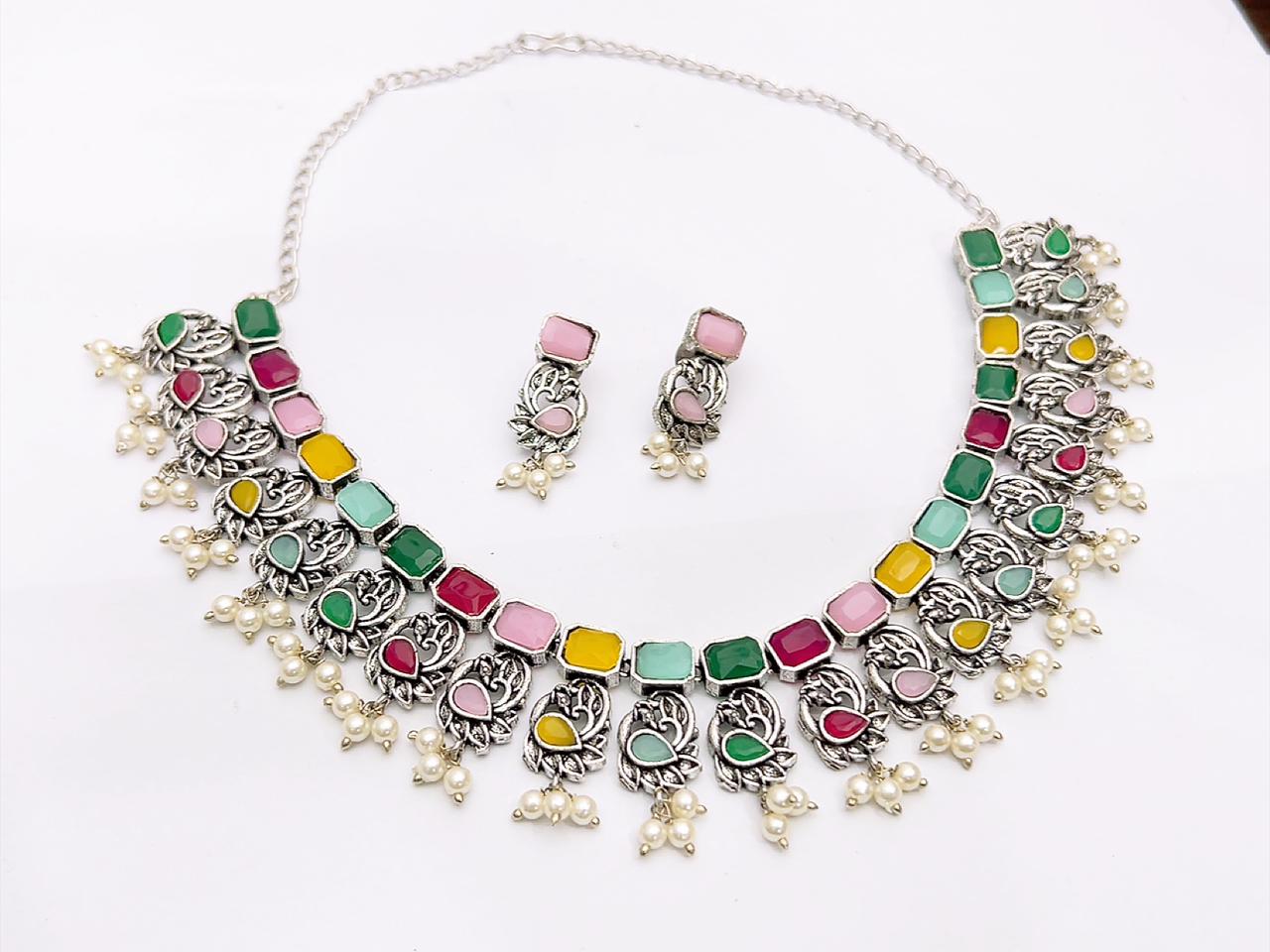 NECKLECE SET