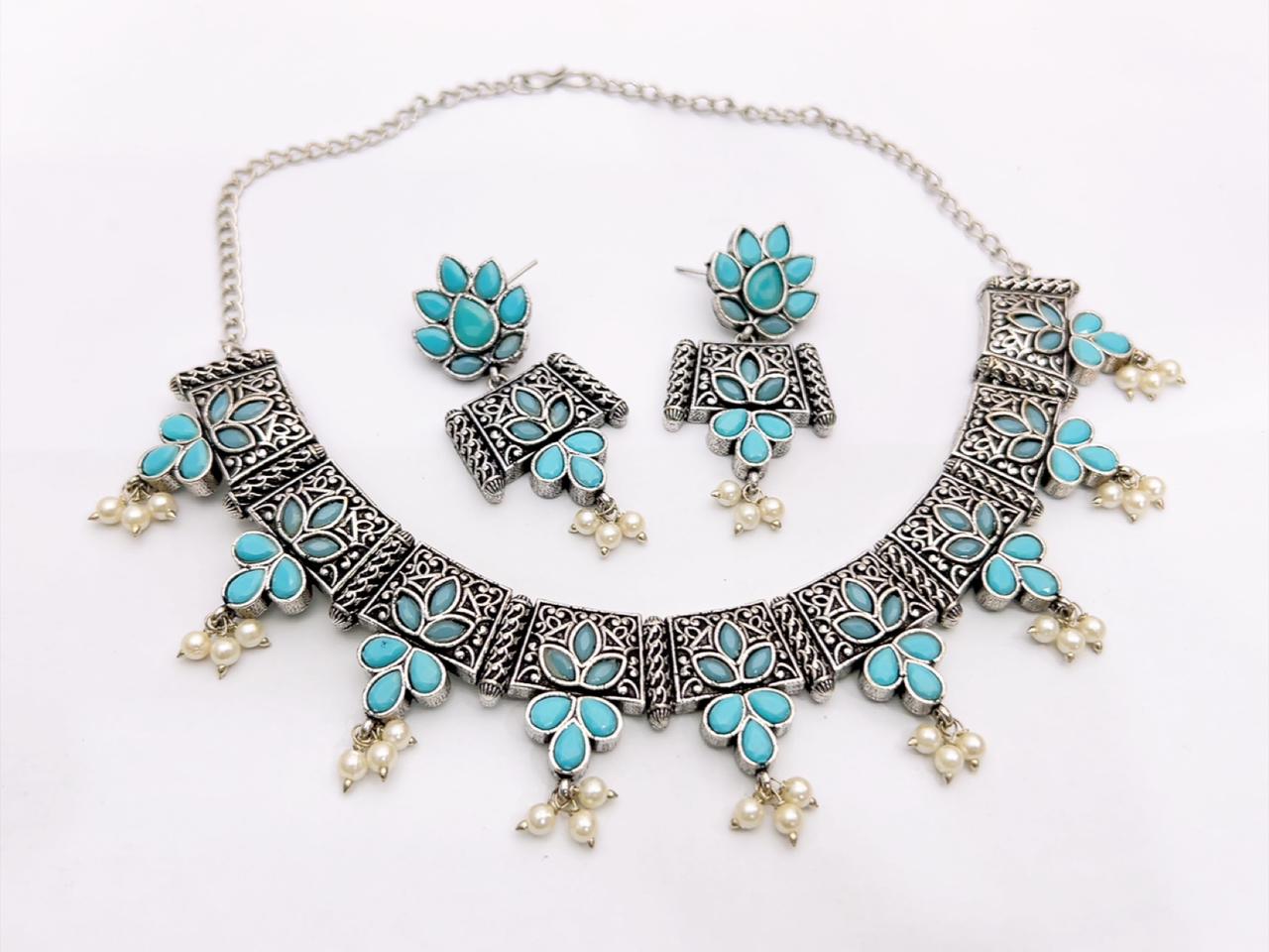 NECKLECE SET