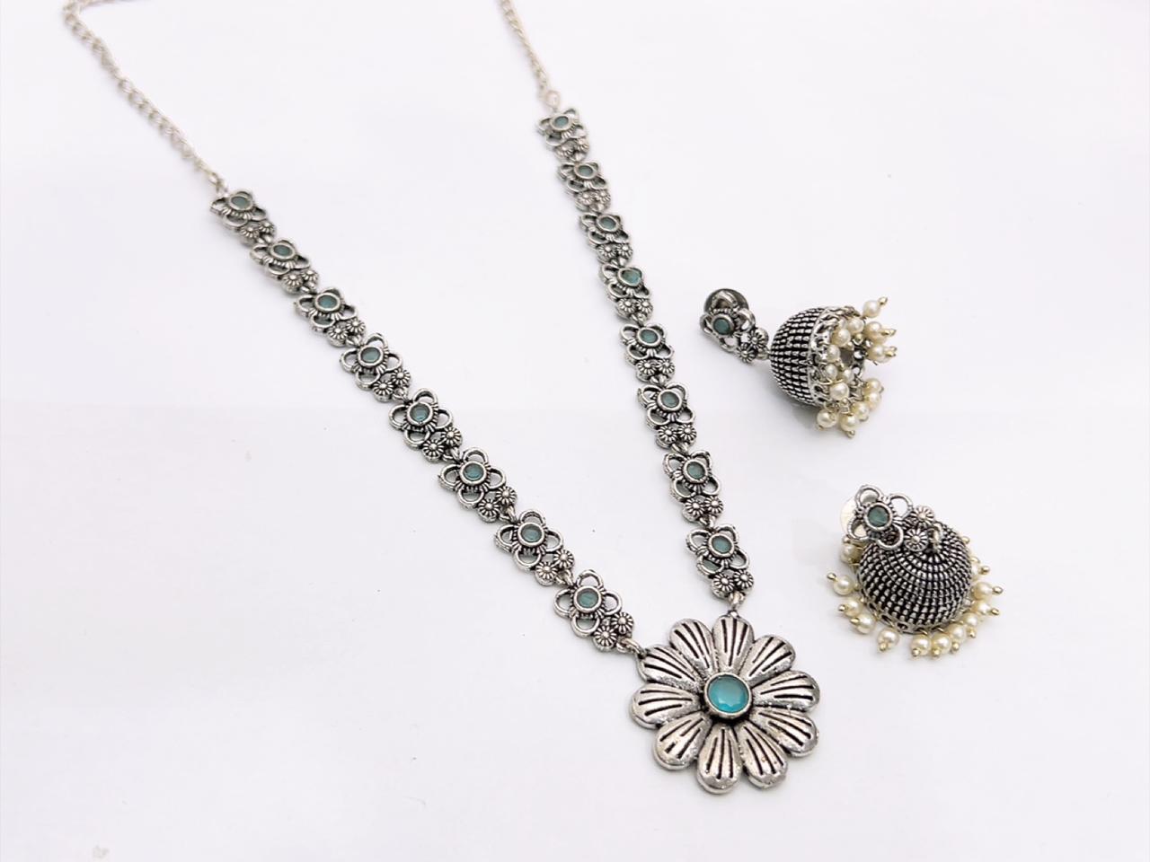 NECKLECE SET