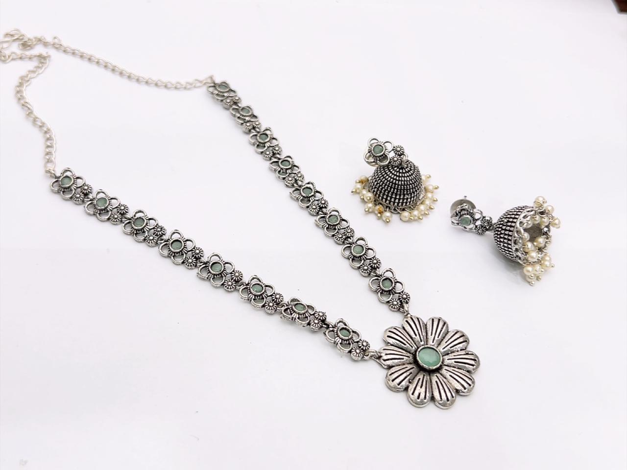 NECKLECE SET