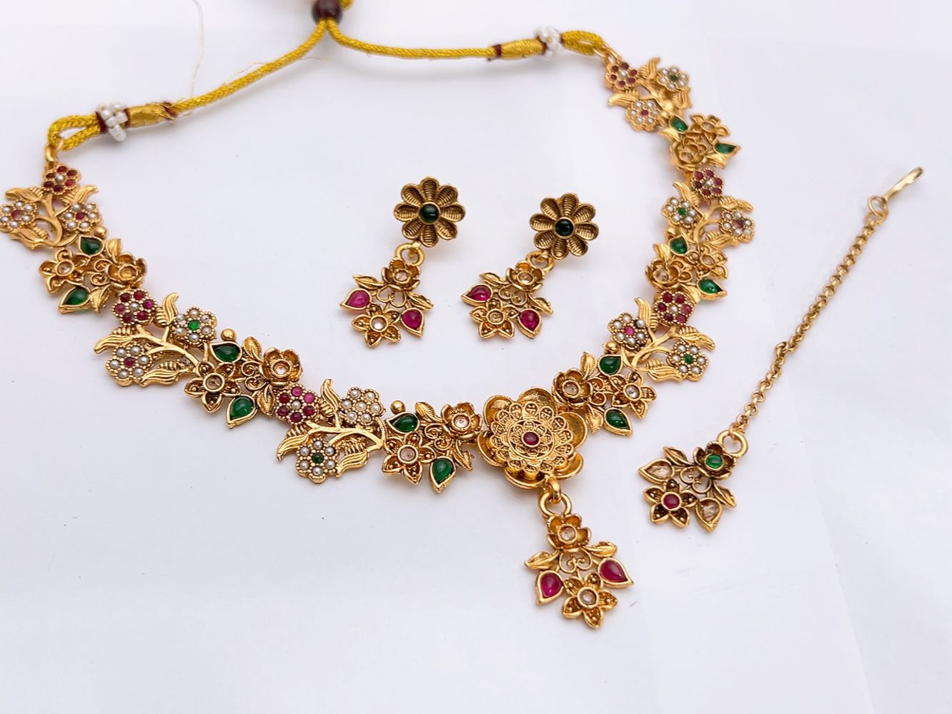 Necklace Set