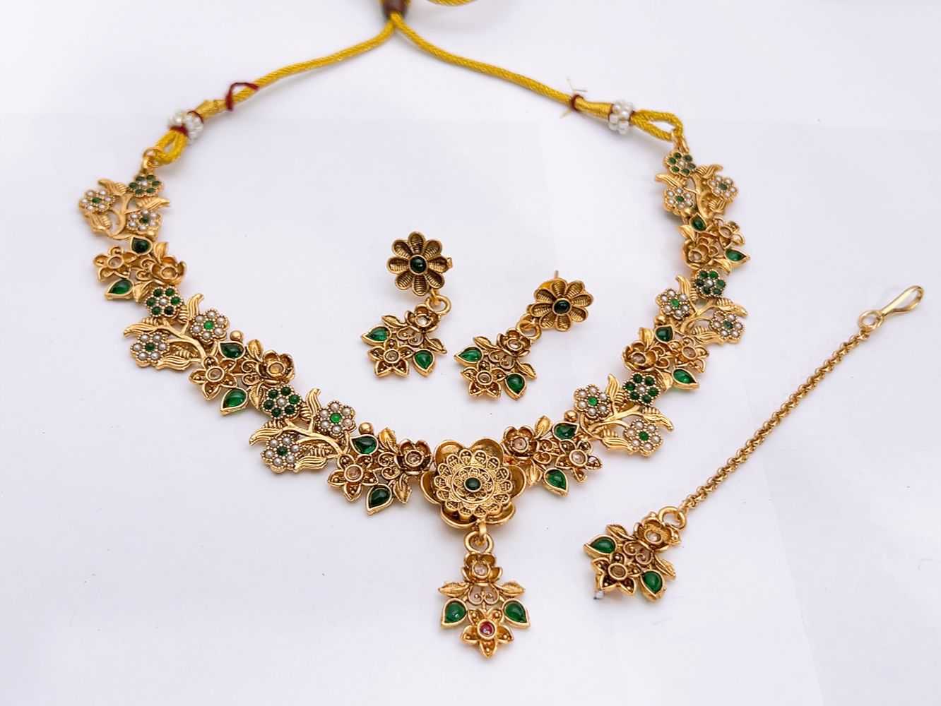Necklace Set