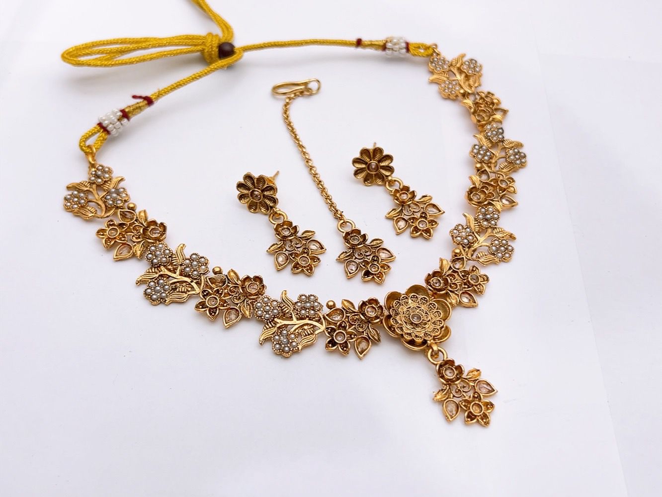 Necklace Set