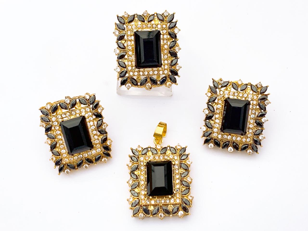 Locket Set