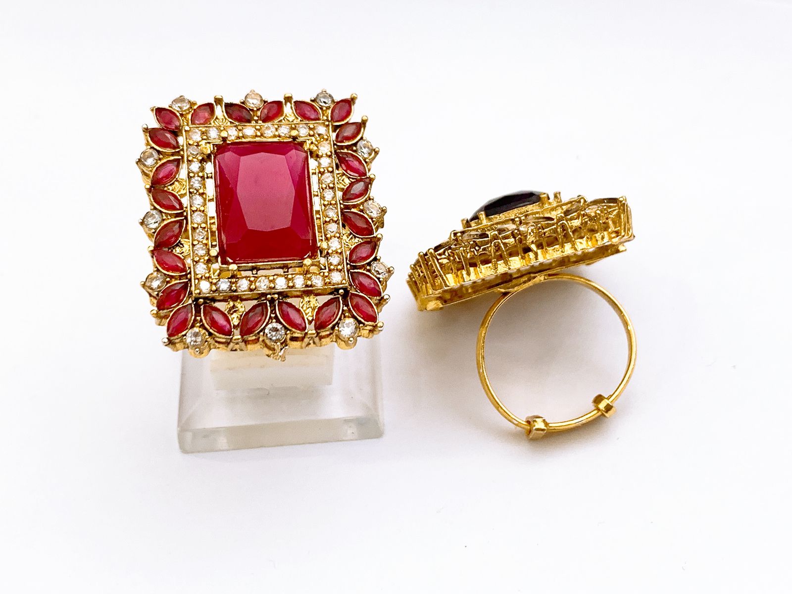 Ring