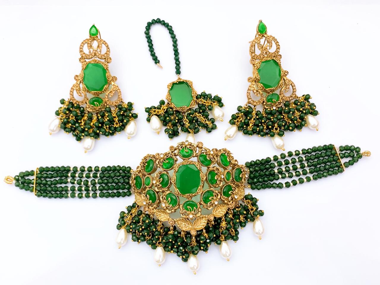 Choker Set