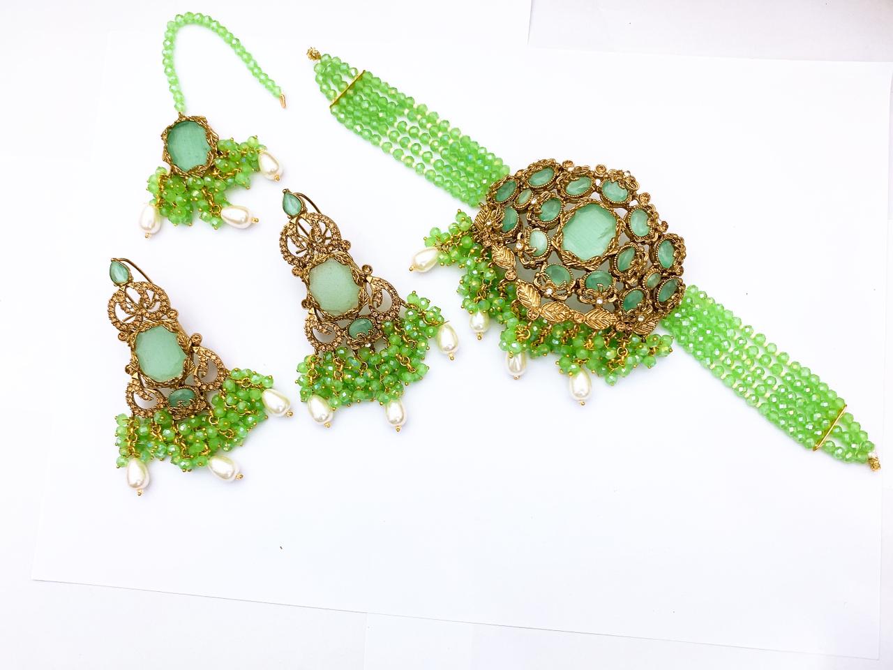 Choker Set