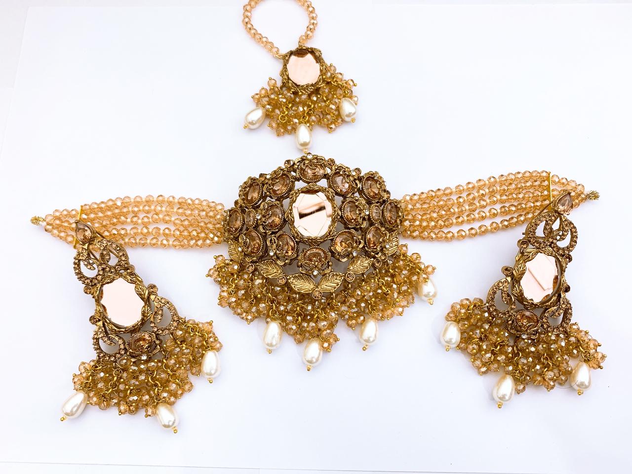Choker Set