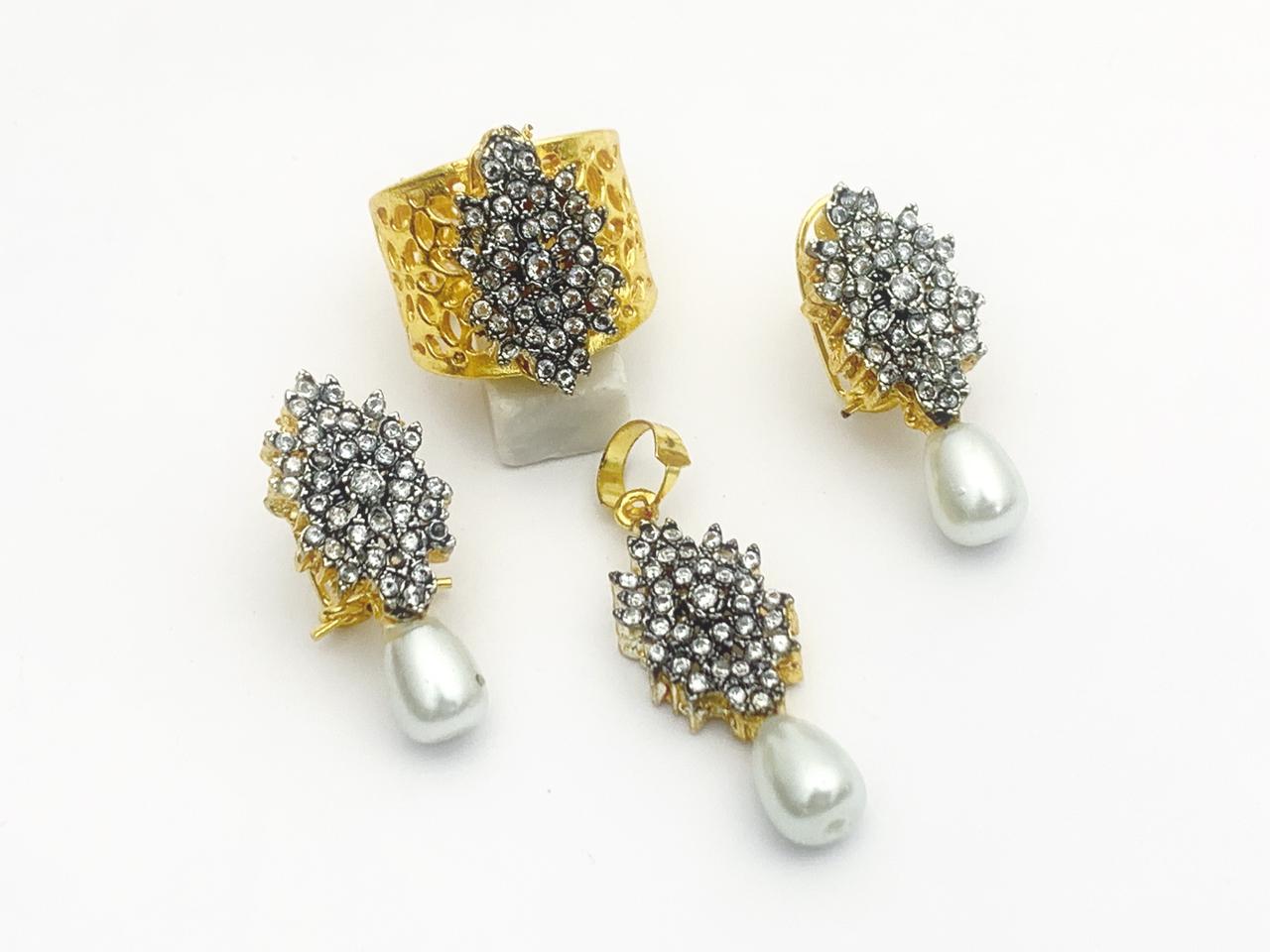 Locket Set