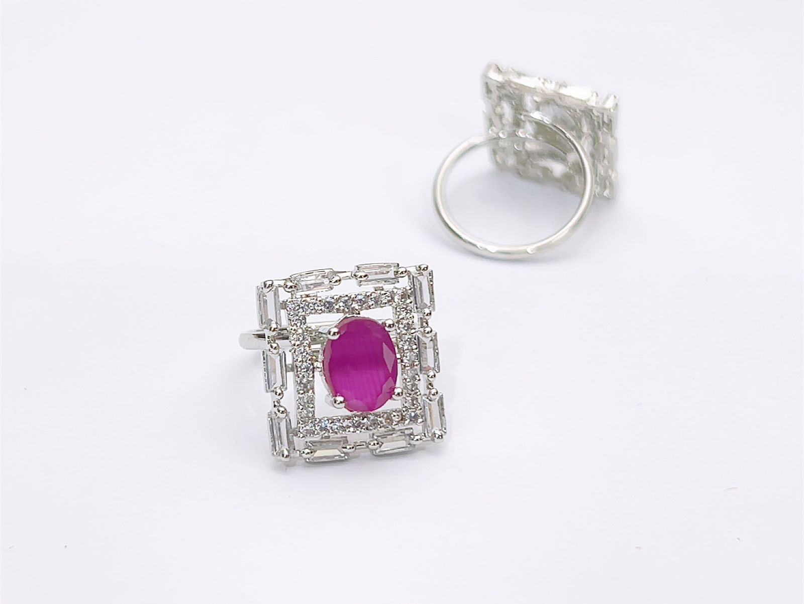 Ring