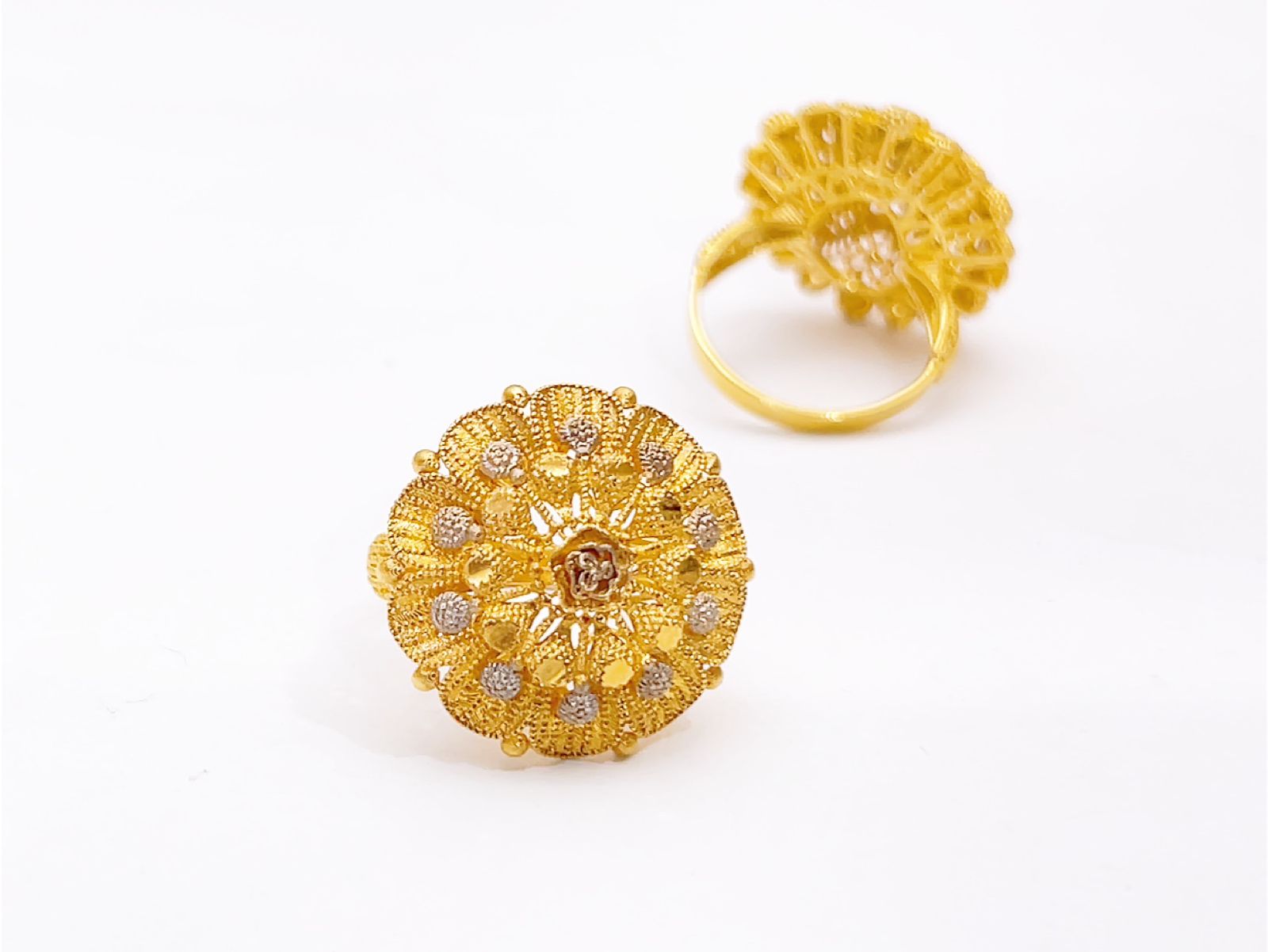 Ring