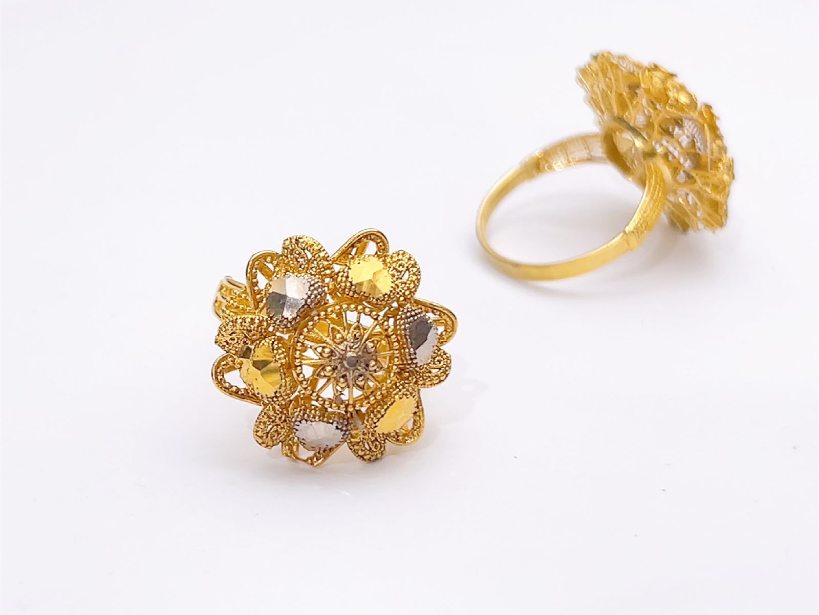 Ring