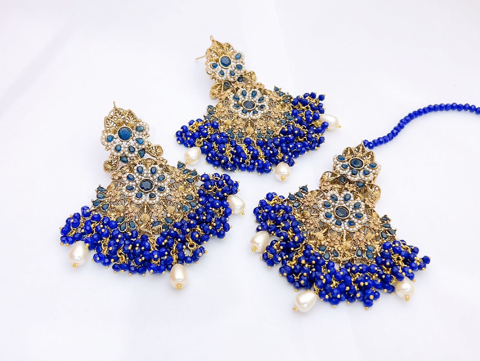 Earrings & Bindiya