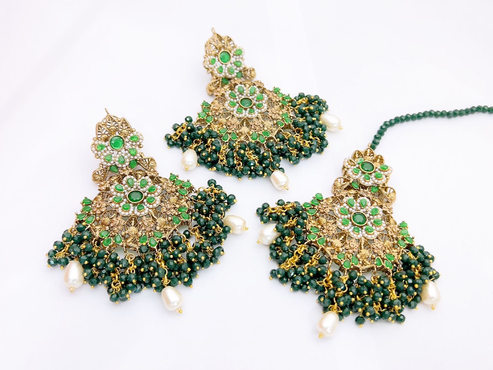 Earrings & Bindiya