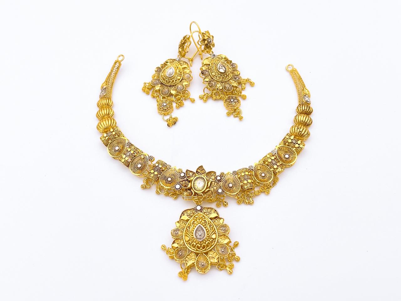 Rp Necklace Set