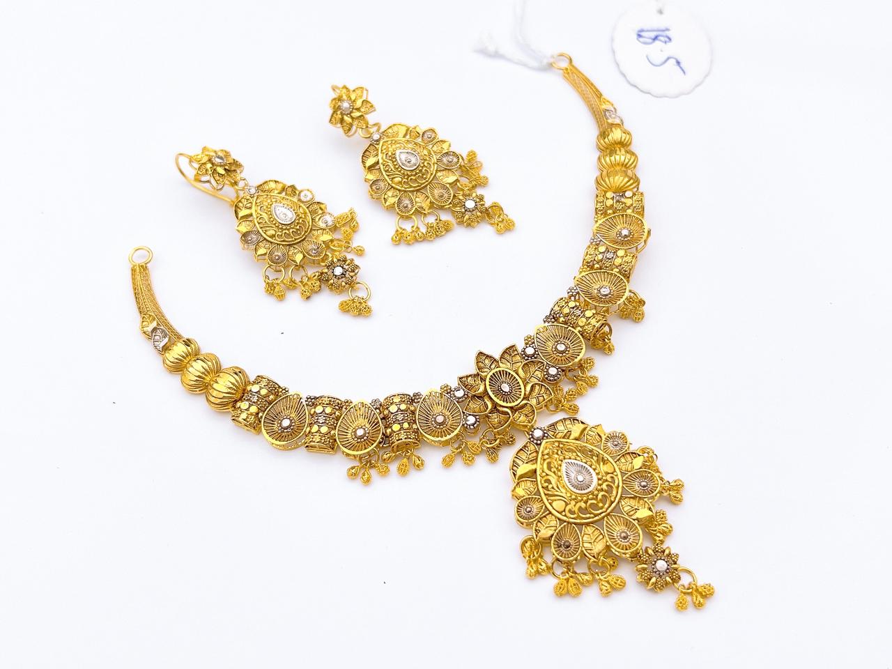 Rp Necklace Set