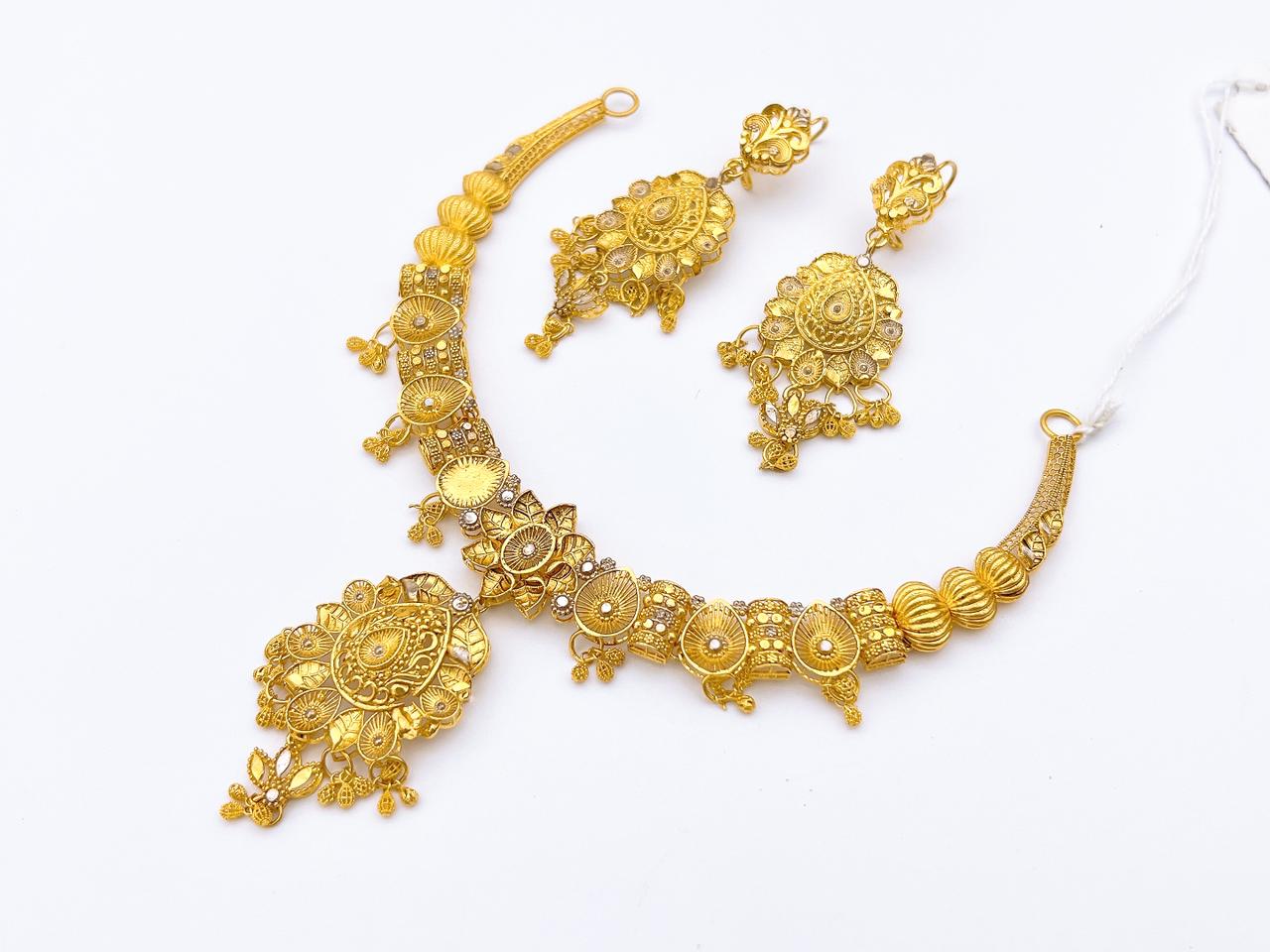 Rp Necklace Set