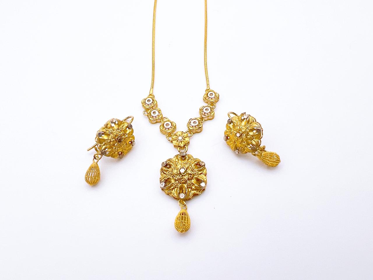 Rp Necklace
