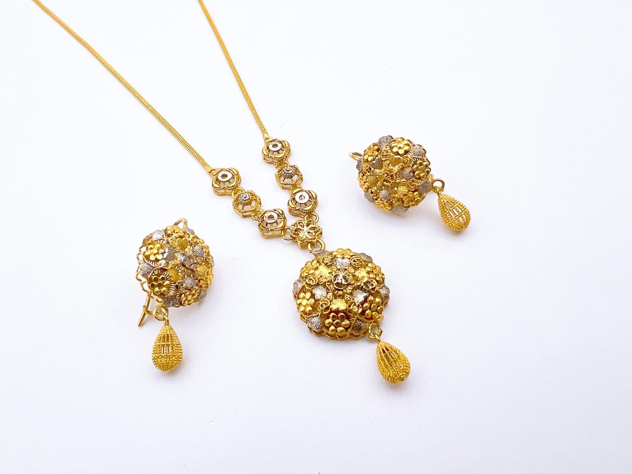 Rp Necklace Set