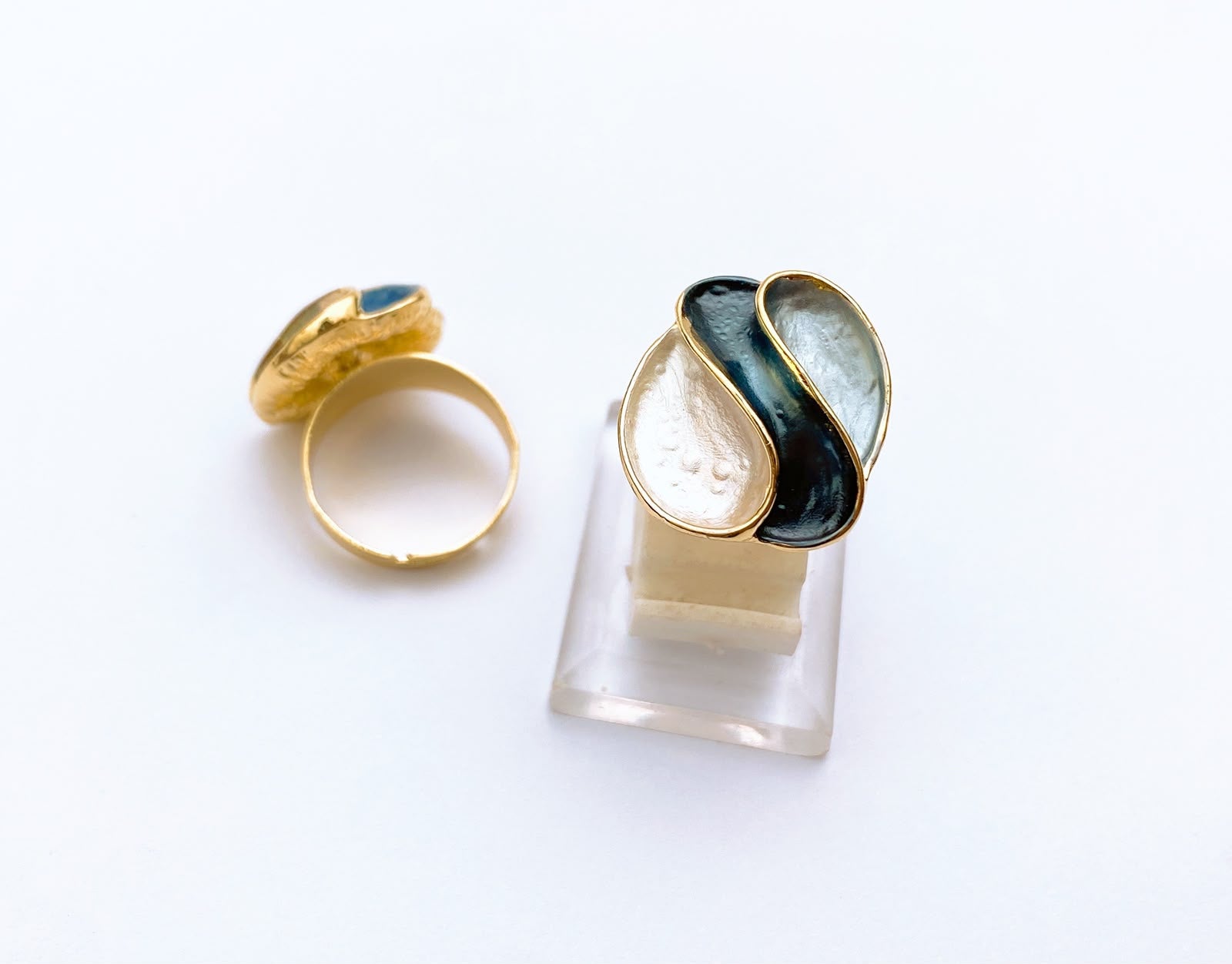 Ring