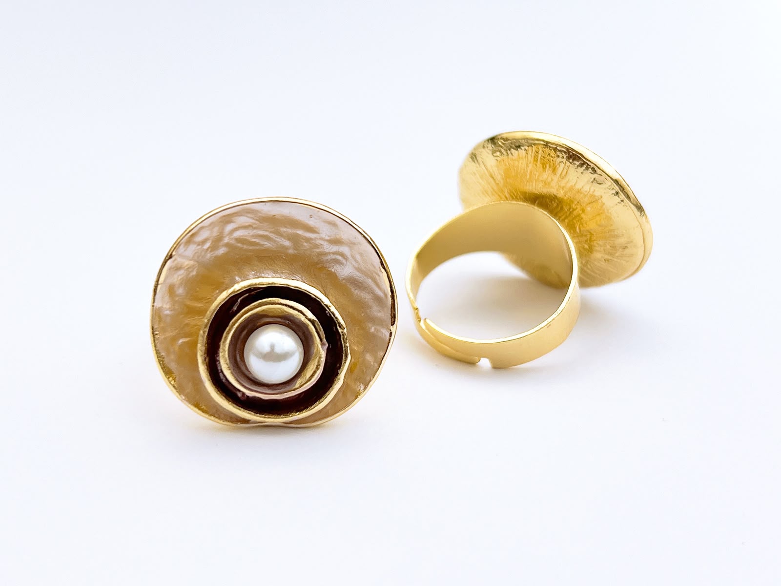 Ring
