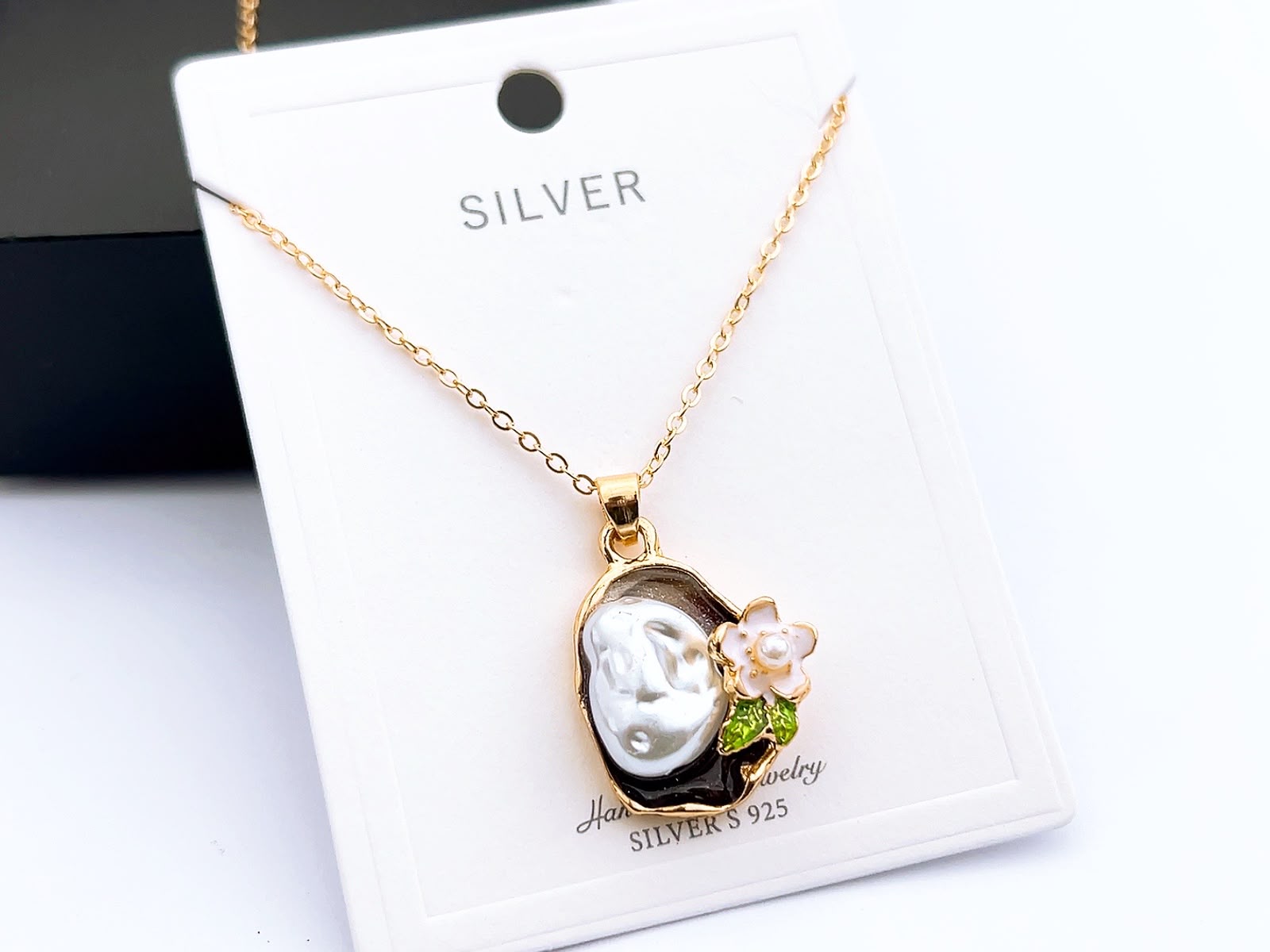 Locket 6 Pieces pack