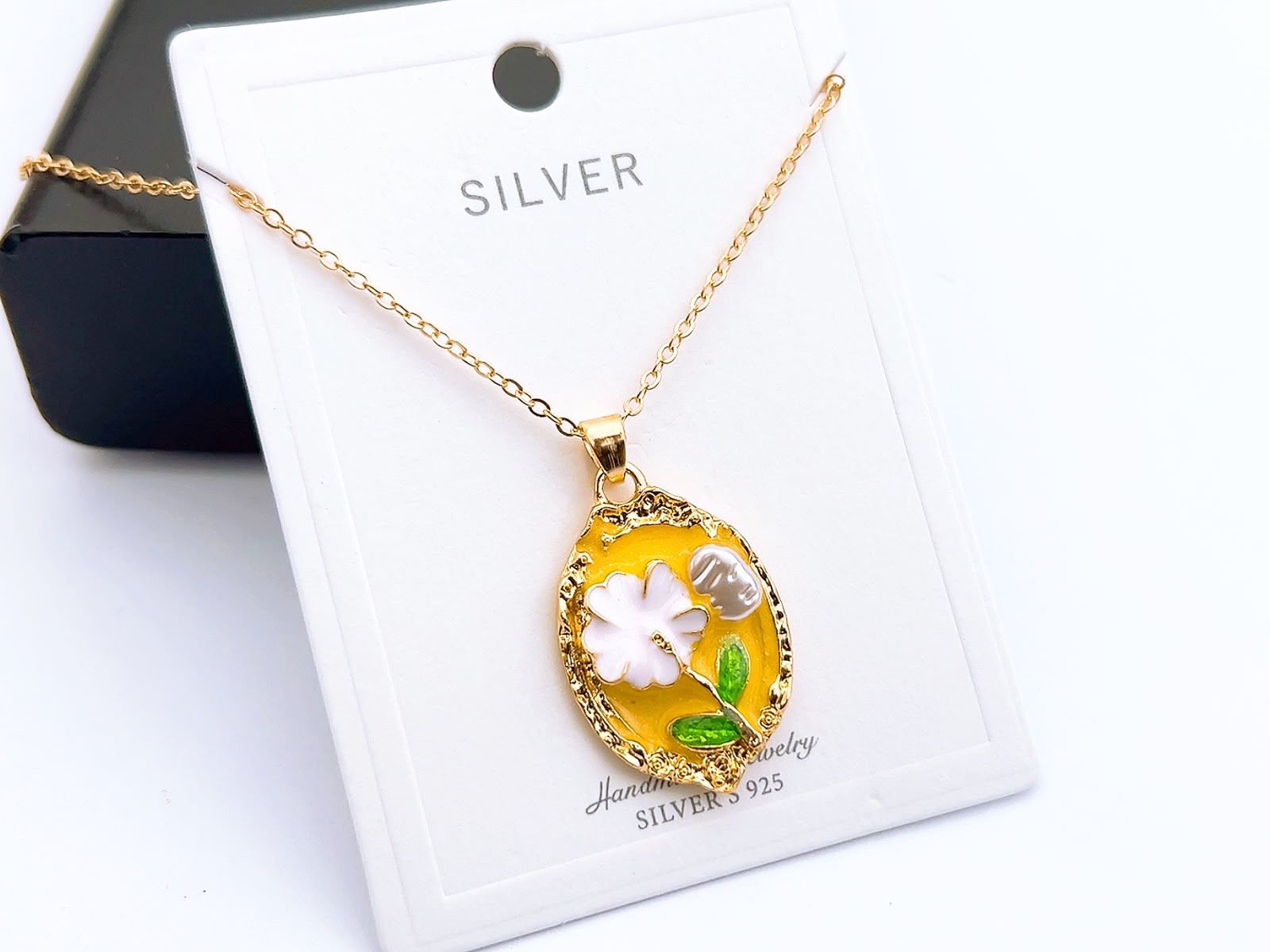 Locket 6 Pieces pack