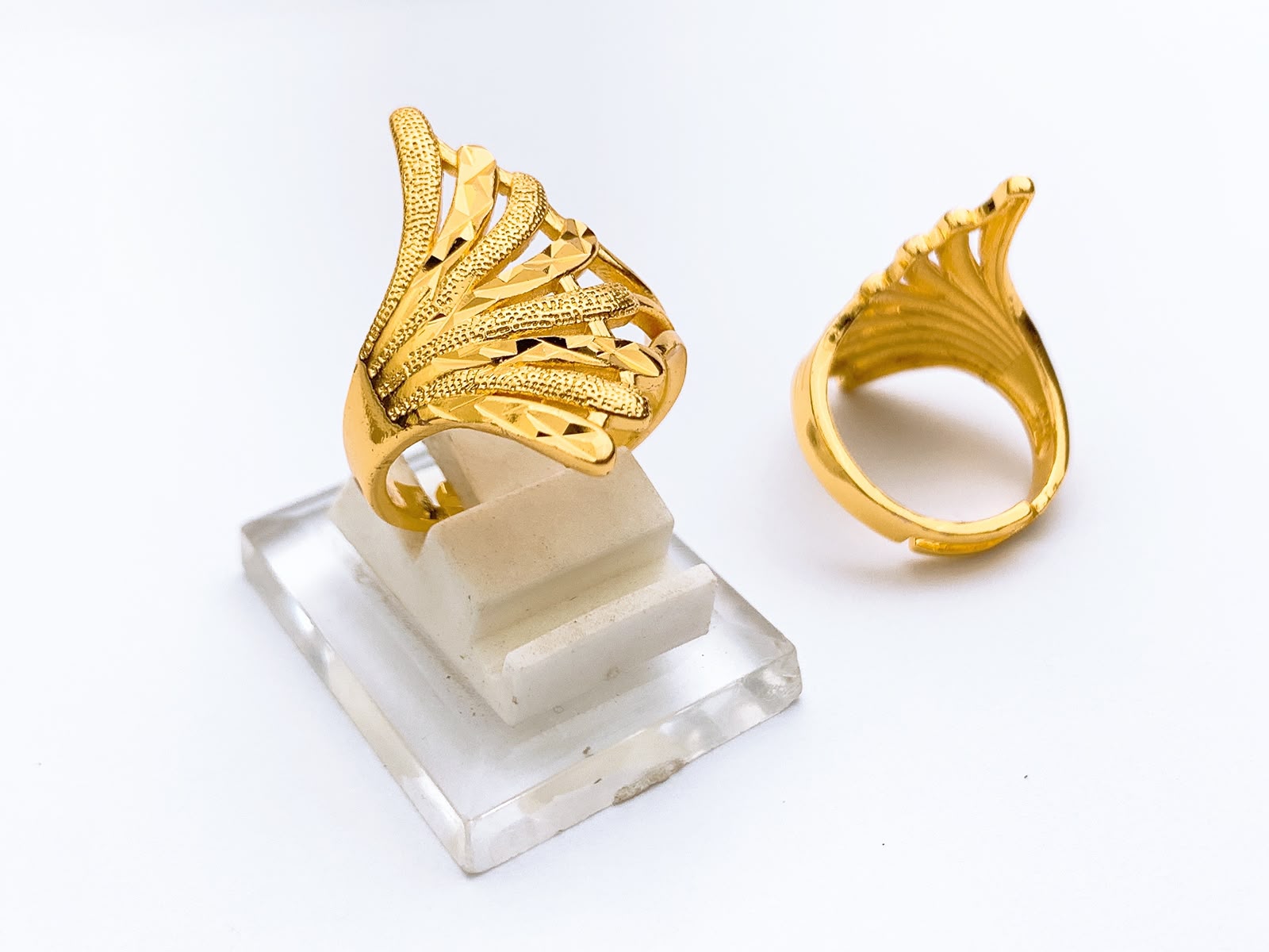 Ring