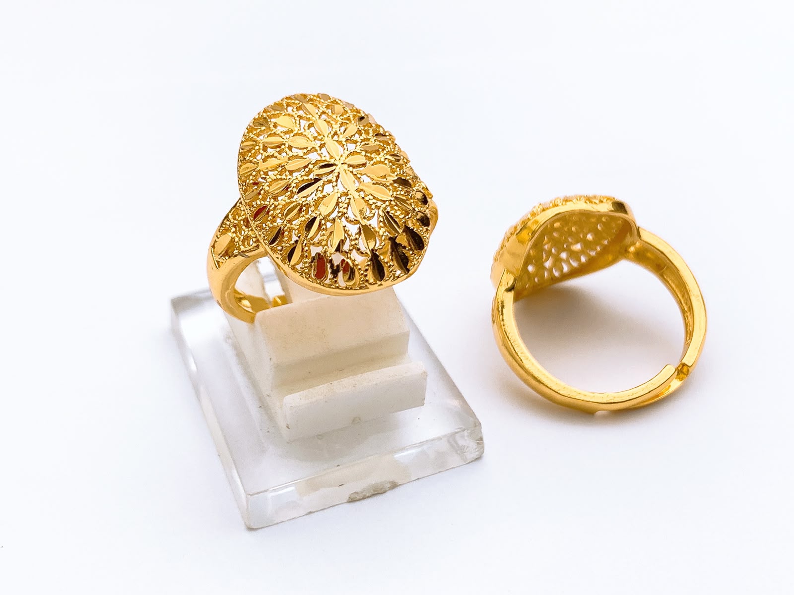 Ring