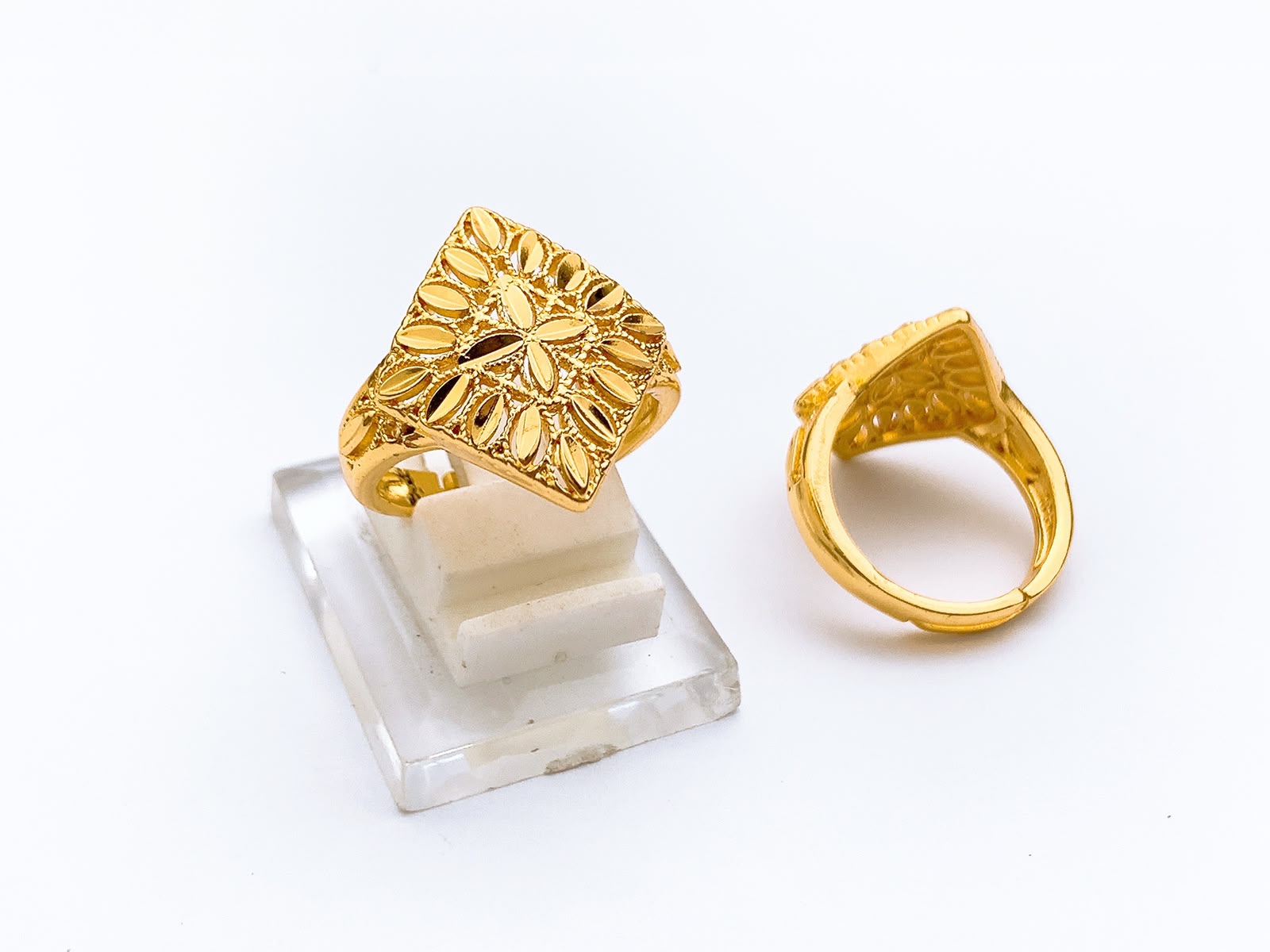 Ring