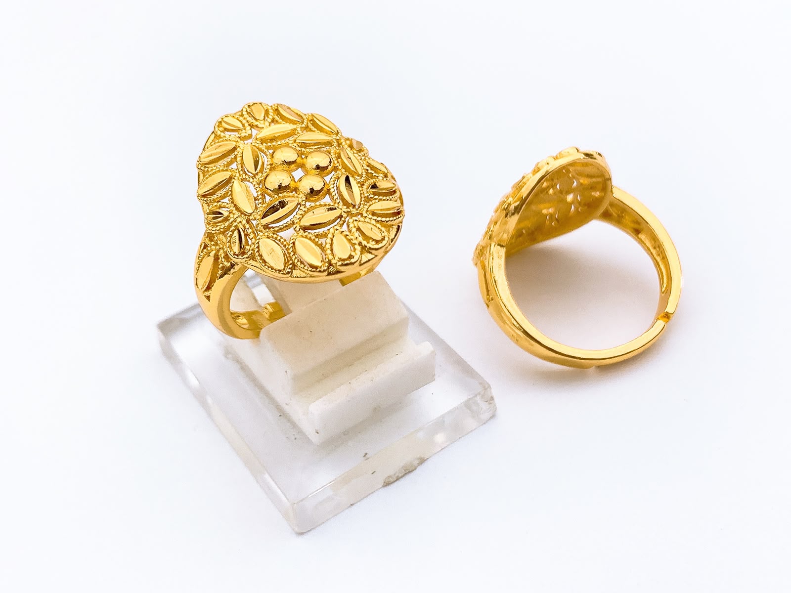Ring