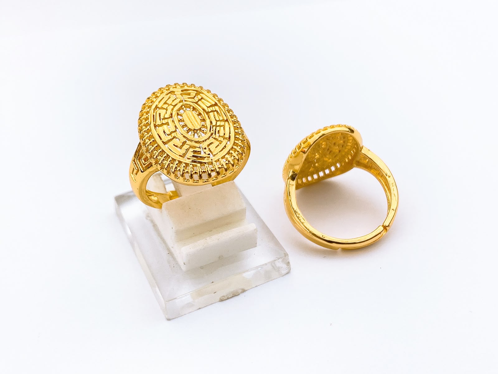 Ring